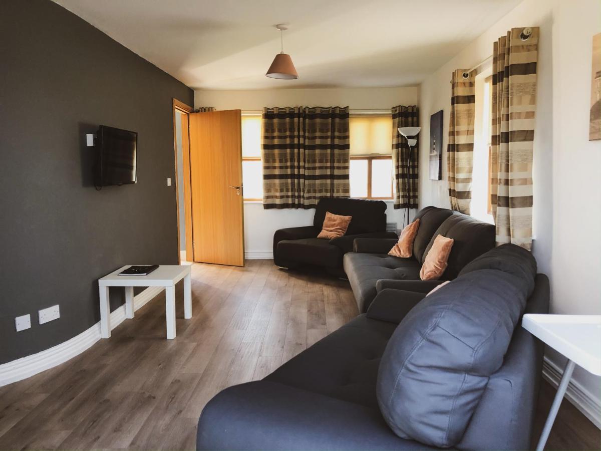 Hookless Holiday Homes Фетард он Сий Екстериор снимка