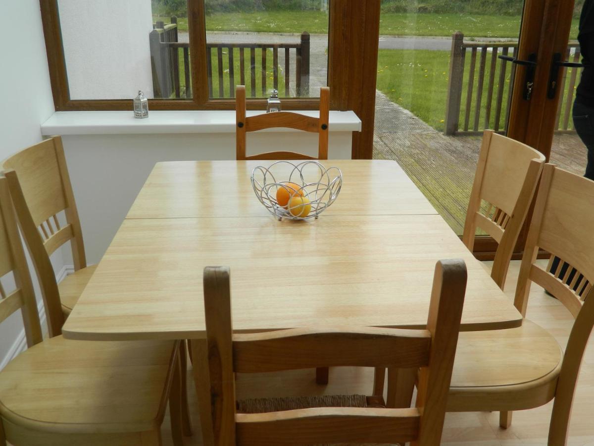 Hookless Holiday Homes Фетард он Сий Екстериор снимка